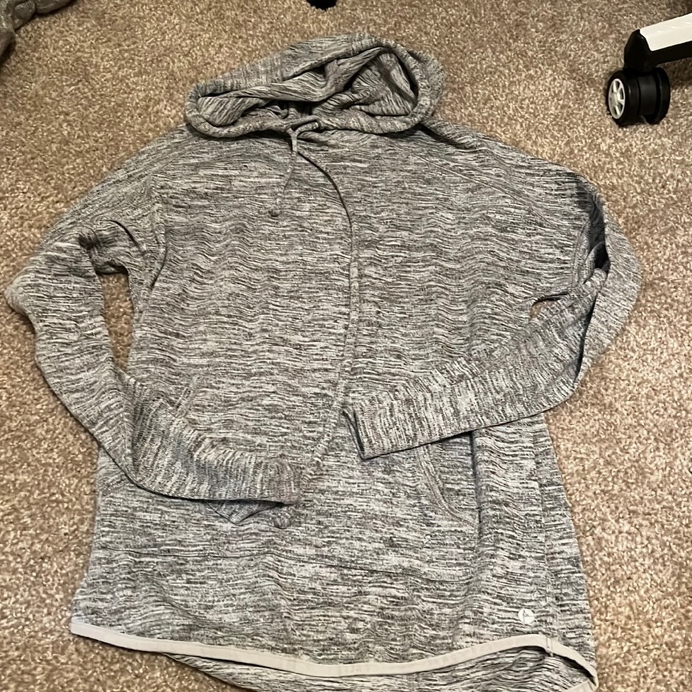 Sweat shirt